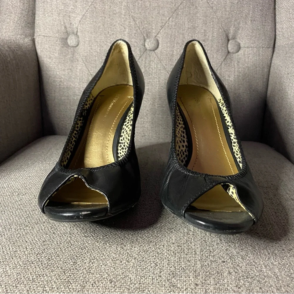 BCBGeneration Leather Black/Leopard Wedge Heels 👠🖤🐆